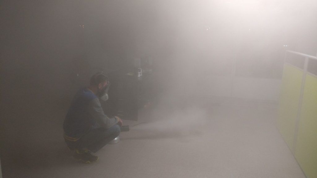 Сухой туман от запахов. Обработка сухим туманом в Вологдой.